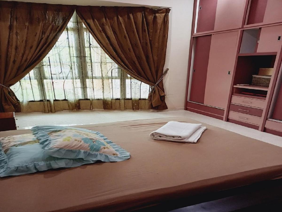 Bukit Baru Homestay Malacca Eksteriør billede
