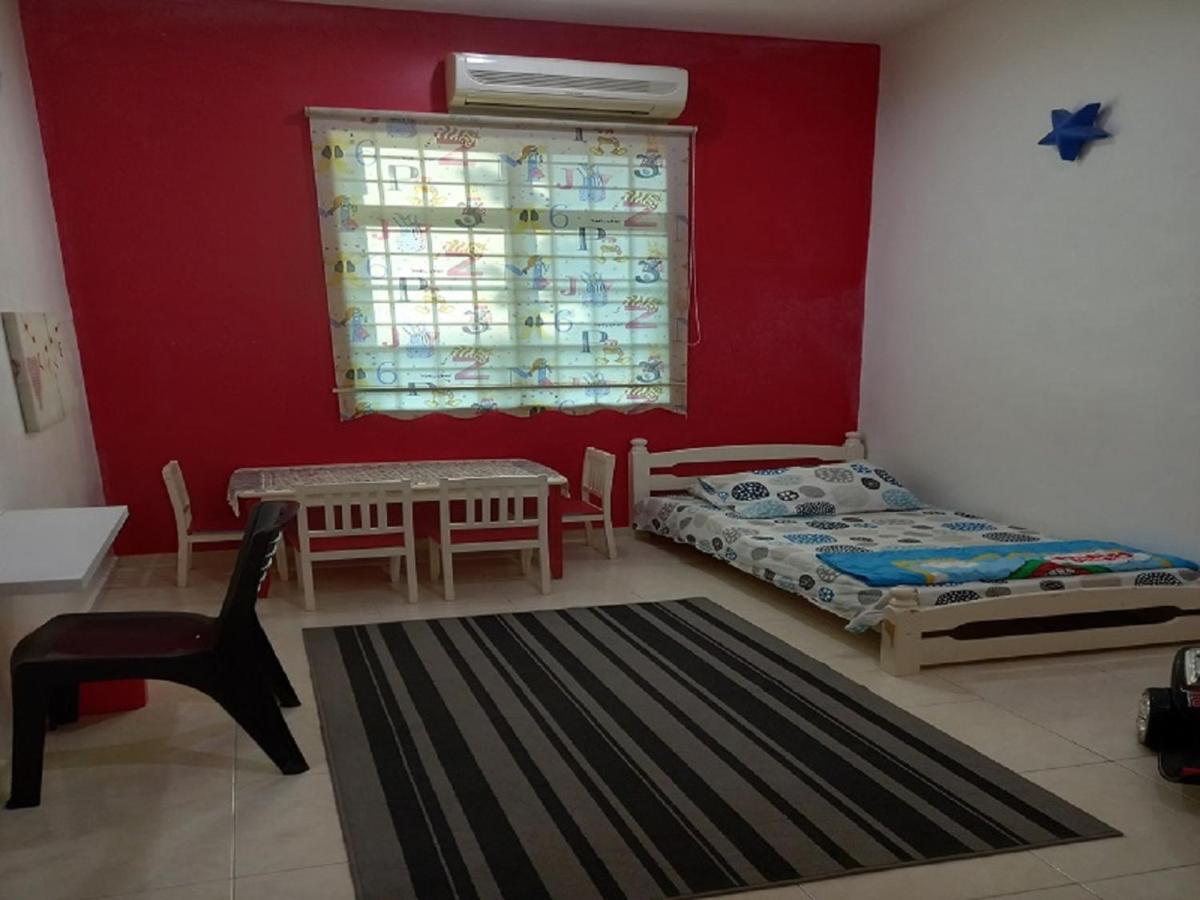 Bukit Baru Homestay Malacca Eksteriør billede